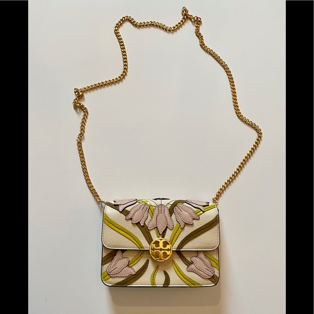 Flash sale! Tory Burch Chelsea Appliqué Mini Bag